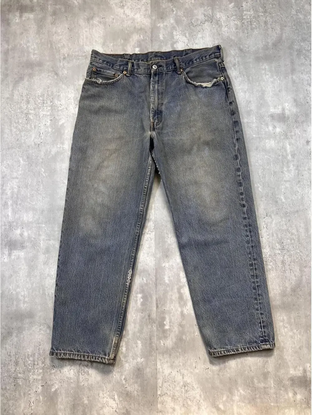 Vintage Levi’s Mudwash Distressed Jeans Faded Straight Leg Denim